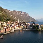 Vibes - Lovers Walk And Lakefront *