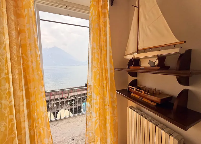 Vibes - Lovers Walk And Lakefront Apartment